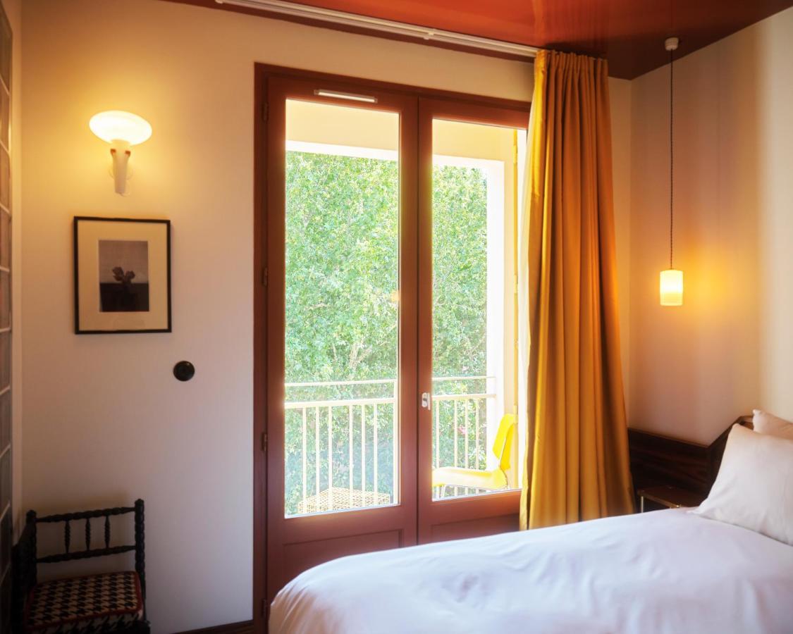 Hotel Present - Entree Autonome, Reception En Ligne - Encore Mieux Arles Exterior photo